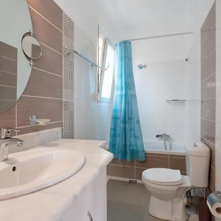 Villa Sequoia Yellow