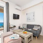 Villa Sequoia Yellow Mparmpati