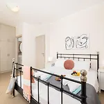 Sequoia Yellow Villa Barbati