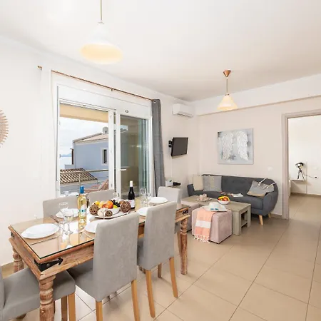 Sequoia Yellow Vila *