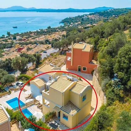 Sequoia Yellow Villa *